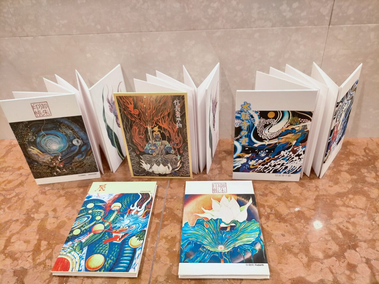 御朱印帳　旅の思い出　スタンプ　アルバム　サイン帳　京都アーティストスタジオ